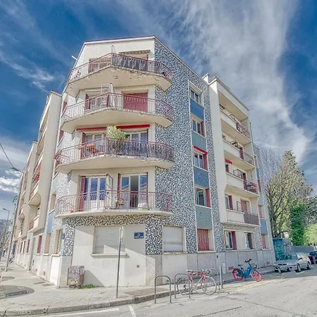 La Dolce Vita¶ Belle Vue ¶ Confort ¶proche Tram Apartament Grenoble