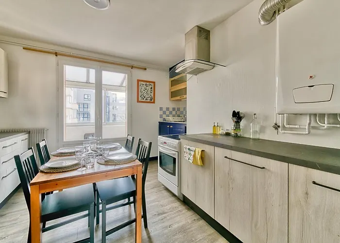 La Dolce Vita¶ Belle Vue ¶ Confort ¶proche Tram דירה *