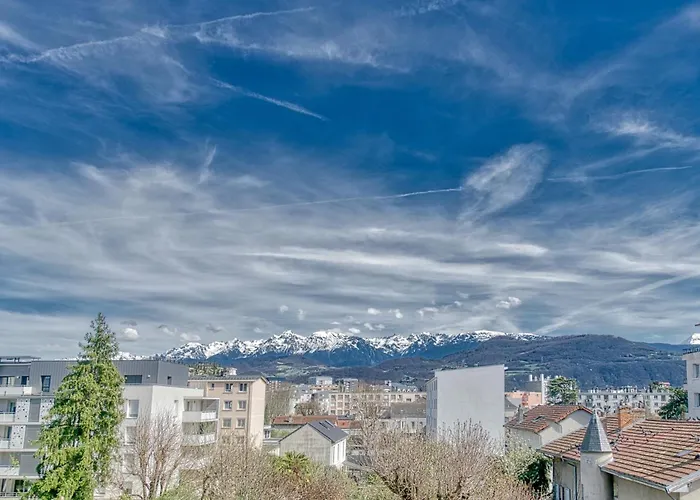 La Dolce Vita¶ Belle Vue ¶ Confort ¶proche Tram * Grenoble