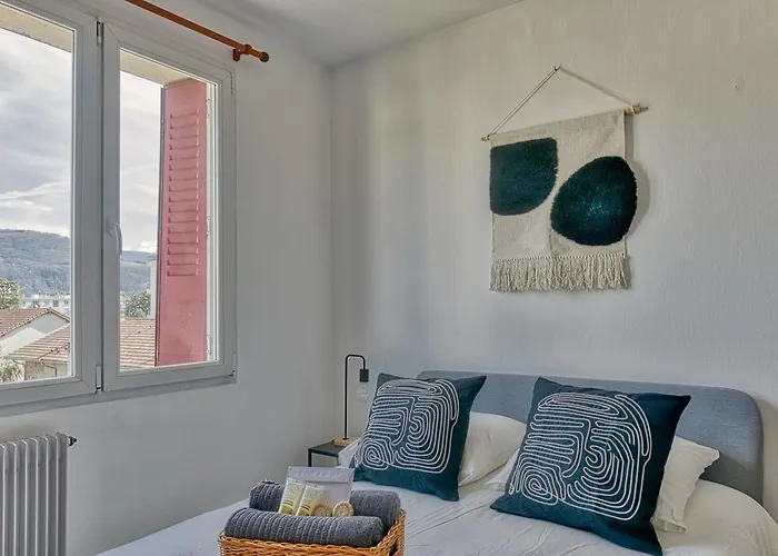 Lägenhet La Dolce Vita¶ Belle Vue ¶ Confort ¶proche Tram *